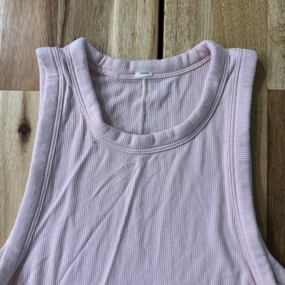 Lululemon‎ Ribbed Tank - Picture 3 of 8